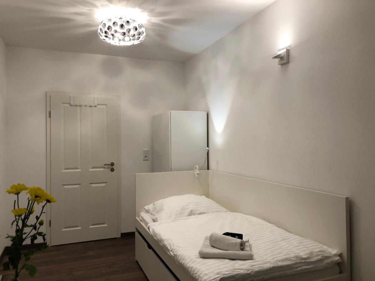 New Private Rooms Fürth Buitenkant foto